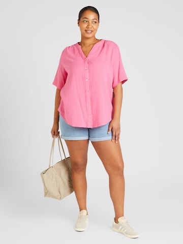 ONLY Carmakoma - Blusa 'CARTHYRA' en rosa