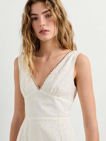 Robe Pepe Jeans en blanc