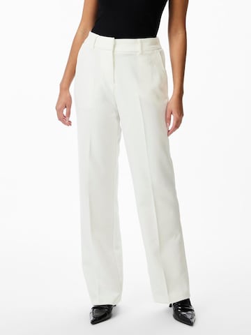 YAS Regular Blazer 'YASLikka' in White: front