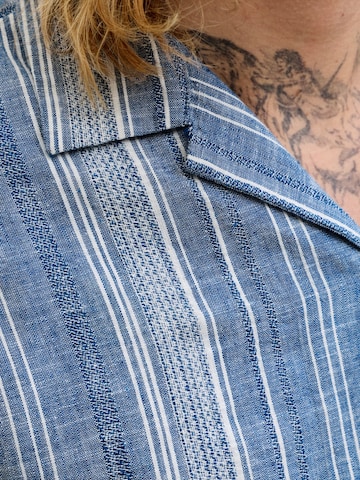 Comfort fit Camicia 'JPRBLUSUMMER' di JACK & JONES in blu