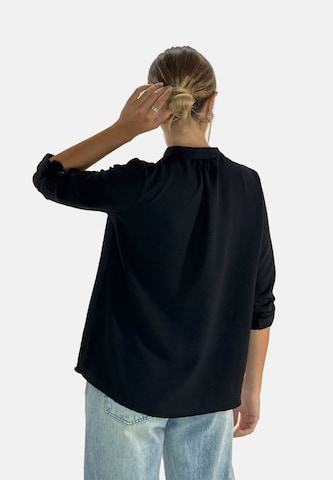 Elara Bluse i sort