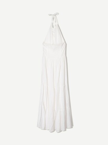 Robe d’été Bershka en blanc