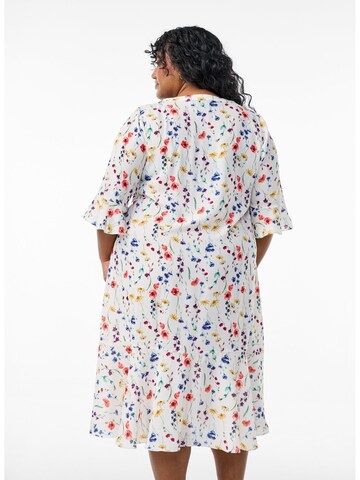 Robe 'Maeve' Zizzi en blanc