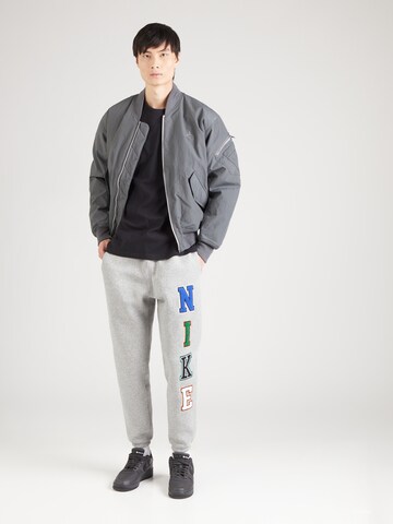Nike Sportswear Paita värissä musta