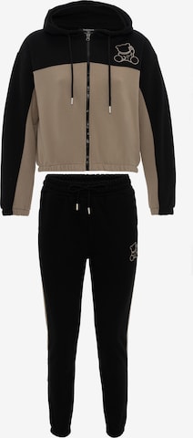 Tom Barron Sweatsuit in Black: front