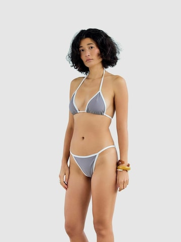 Résumé Klassiek Bikini ' NikaRS ' in Zilver: voorkant