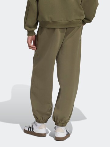 Loosefit Pantaloni sportivi 'Soft Luxe' di ADIDAS SPORTSWEAR in verde