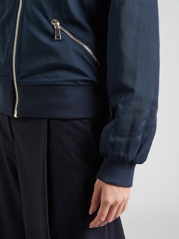 Geacă de primăvară-toamnă 'Ellanora' de la NÜMPH pe albastru