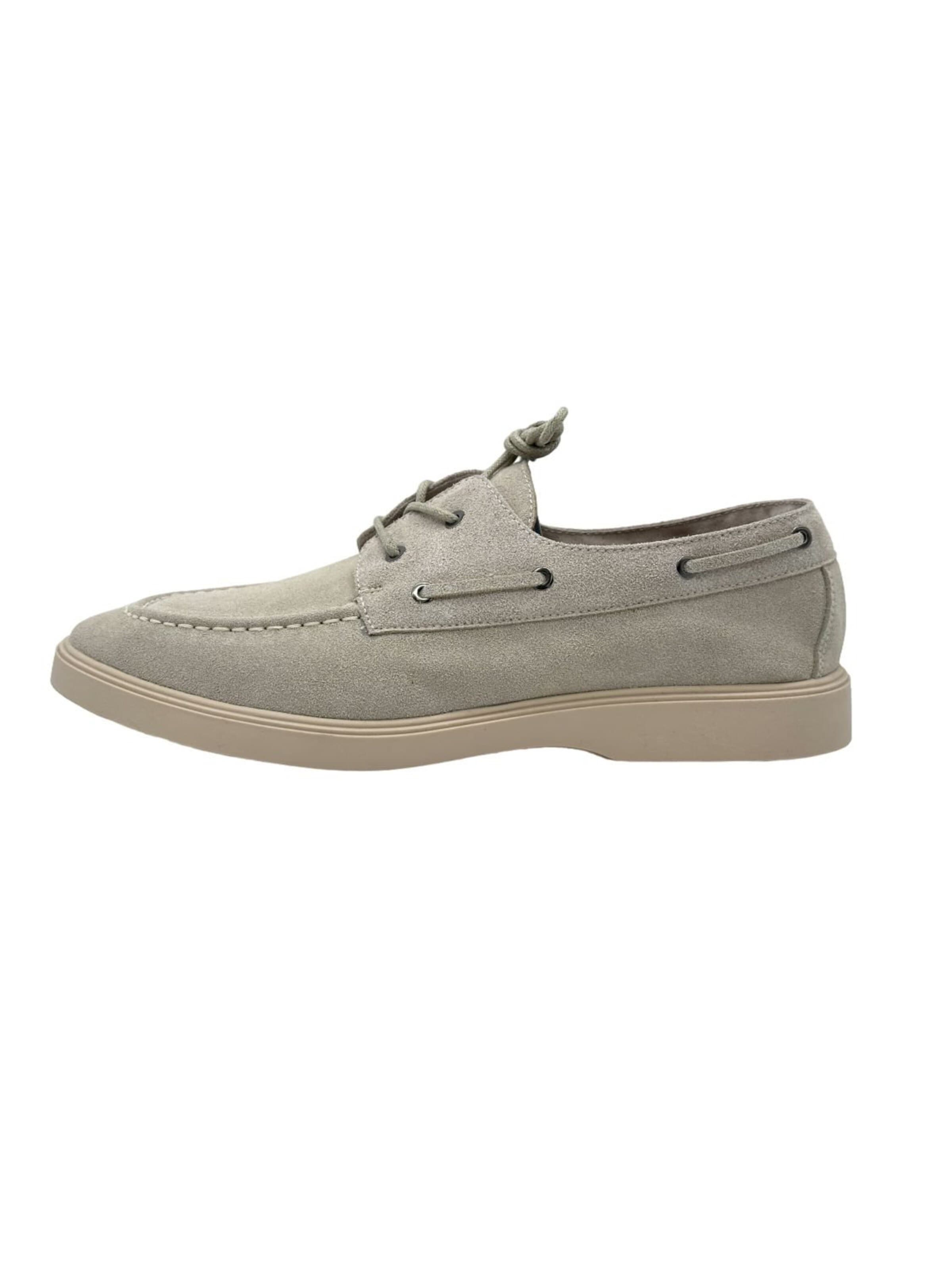 Nowaland Moccasins in Beige