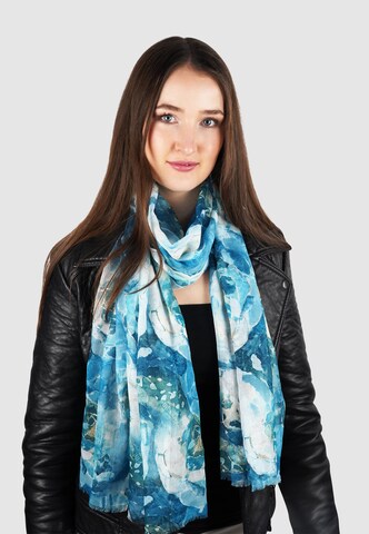 HARPA Scarf in Blue: front