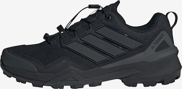 Chaussure basse 'Skychaser' ADIDAS TERREX en noir : devant