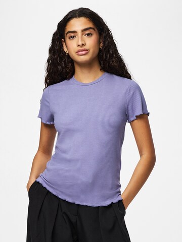PIECES T-Shirt 'PCNICCA' in Lila: Vorderseite