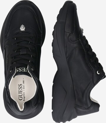 GUESS Rövid szárú sportcipők 'Viterbo' - fekete