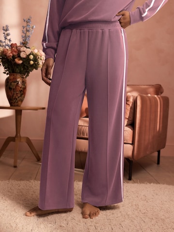 Wide leg Pantaloni de la B by Ted Baker pe roz: față