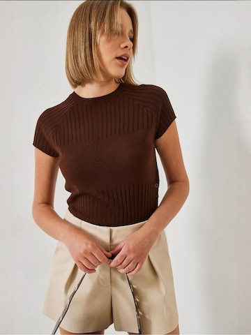 Pullover di Bianco Lucci in marrone