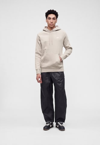 Sweat-shirt 'CLUB' Nike Sportswear en beige