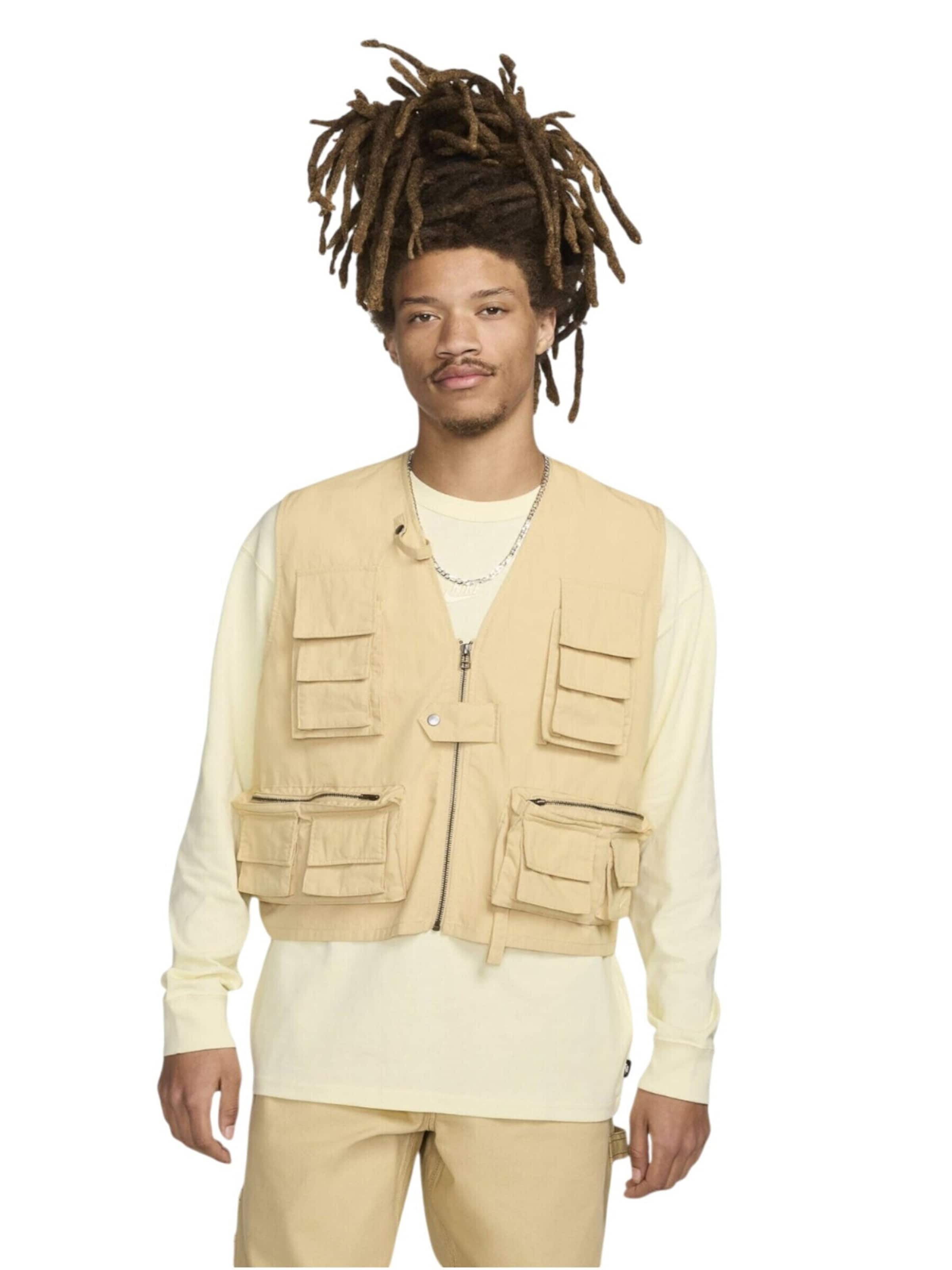 Gilet 'Utility' di Nike Sportswear in beige: frontale