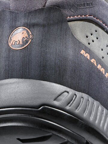 MAMMUT Boots ‘Nova Tour II’ in Grau