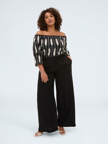 Fiorella Rubino - Pierna ancha Pantalón en negro