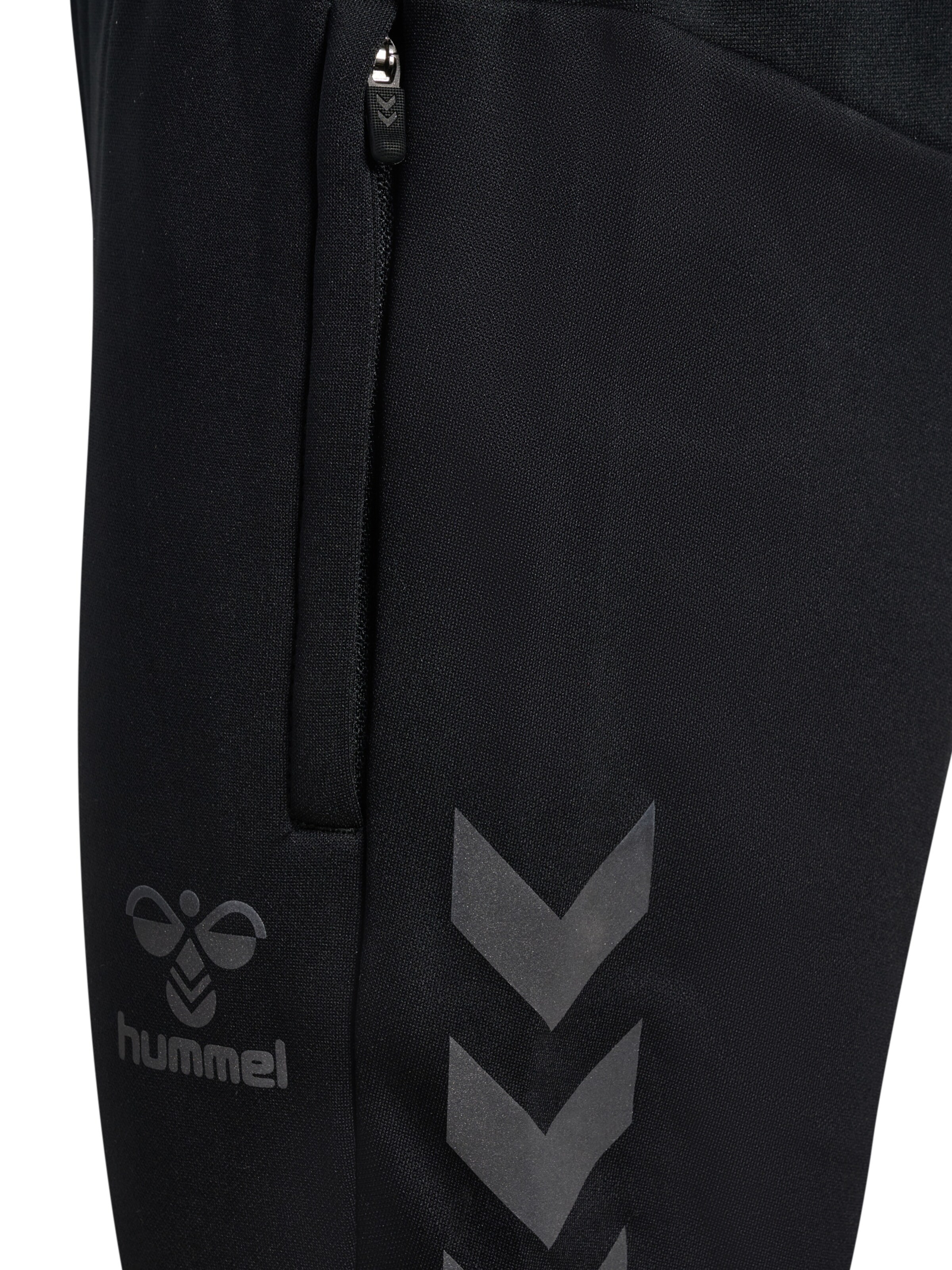 Hummel Slimfit Sporthose in Schwarz