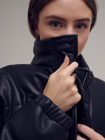 LENI KLUM x ABOUT YOU Winter Jacket 'Nelly' in Black