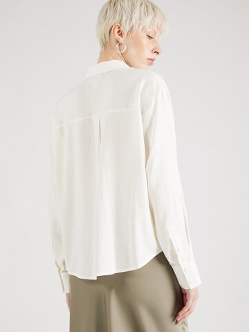 Aware - Blusa 'INAYAH' en blanco