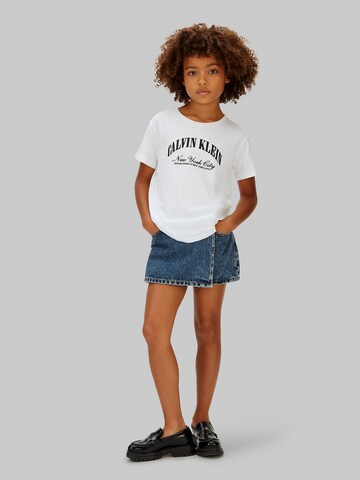 T-Shirt Calvin Klein Jeans en blanc