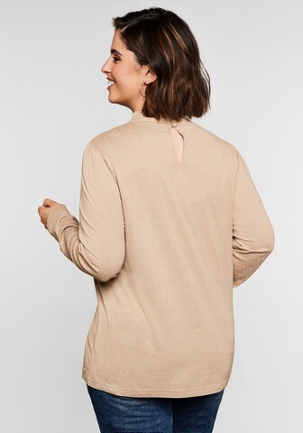 SHEEGO - Camiseta en beige