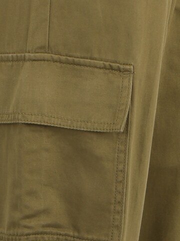 Only Petite - Tapered Calças cargo 'FADUMA' em verde