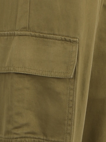 Only Petite Tapered Cargo Pants 'FADUMA' in Green
