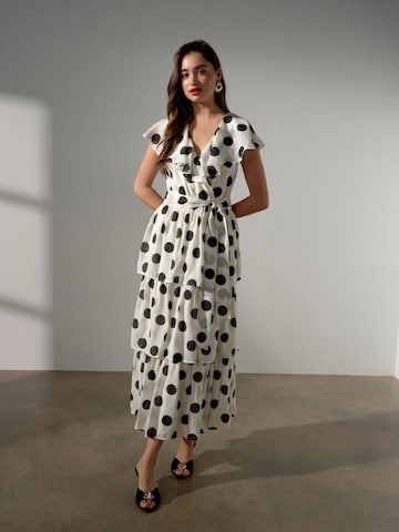 Next Kleid in Beige: Vorderseite