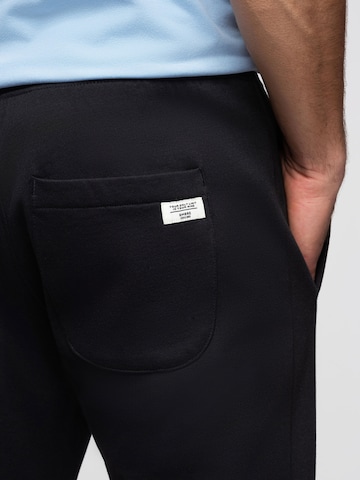 Ombre Slimfit Sporthose‌‌‌ in Schwarz