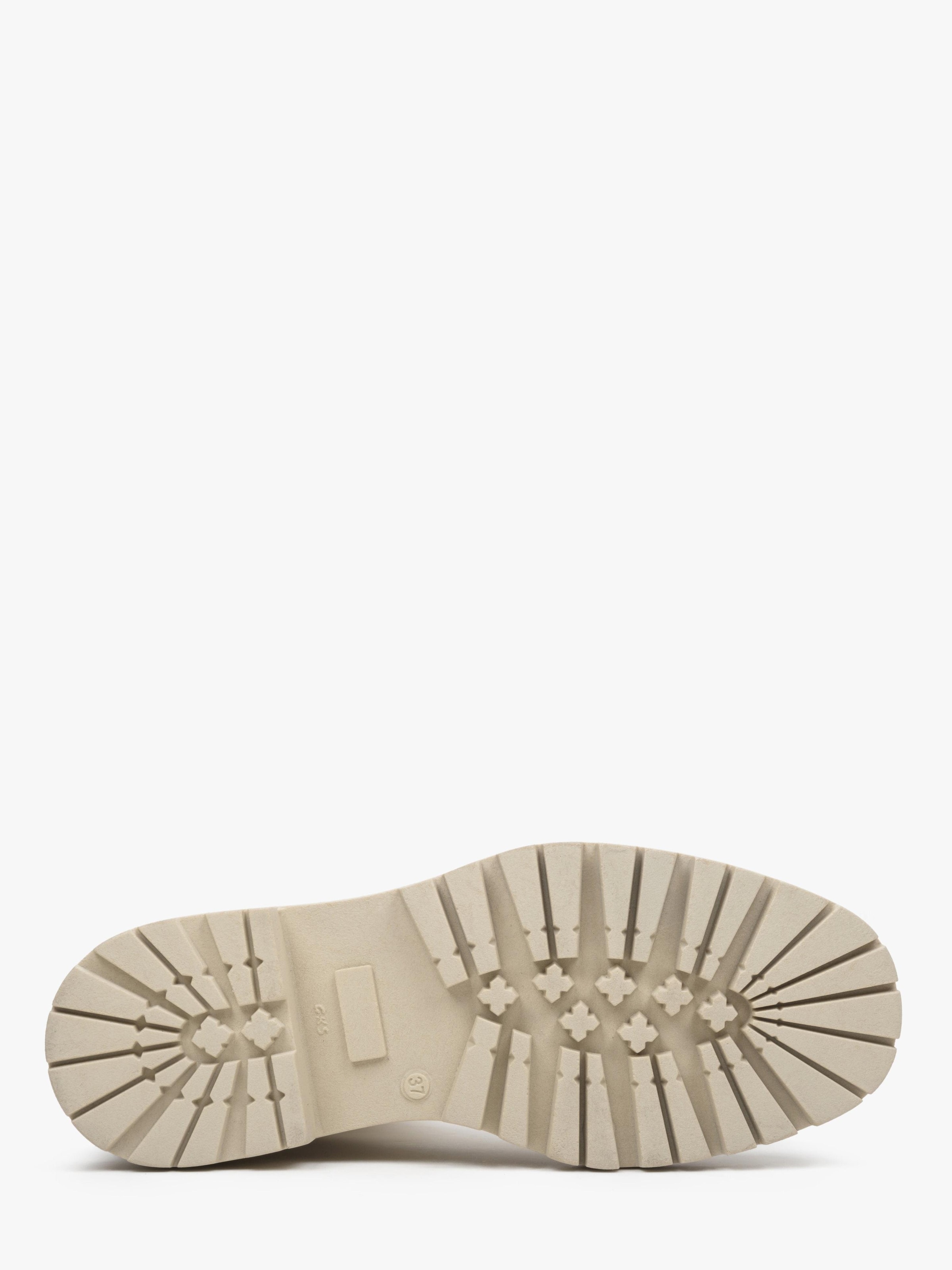 Estro Booties '09-2392' in Beige