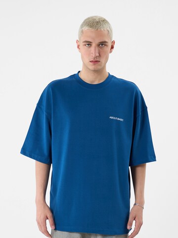 T-Shirt 'Lunaria' VAMOS CLO en bleu : devant