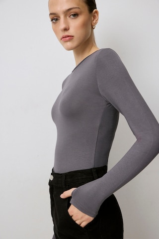 Touche Prive Shirt body in Grijs