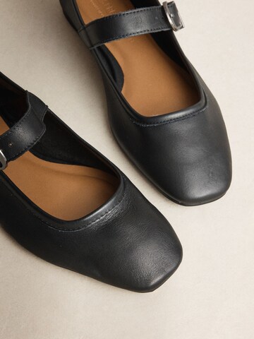 Next - Sabrina 'N. Premium' em preto