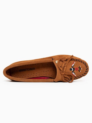 Mocassin 'Thunderbird' Minnetonka en marron