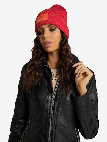 Carlo Colucci Beanie in Red: front
