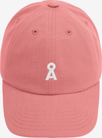 ARMEDANGELS Beanie in Pink: front