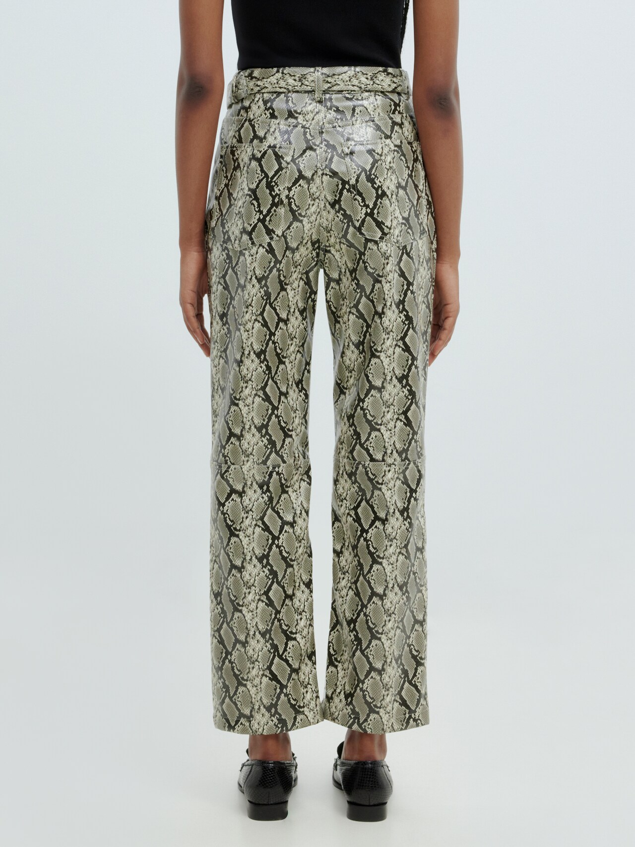 EDITED Produkte Hose 'Tanisha' rauchgrau