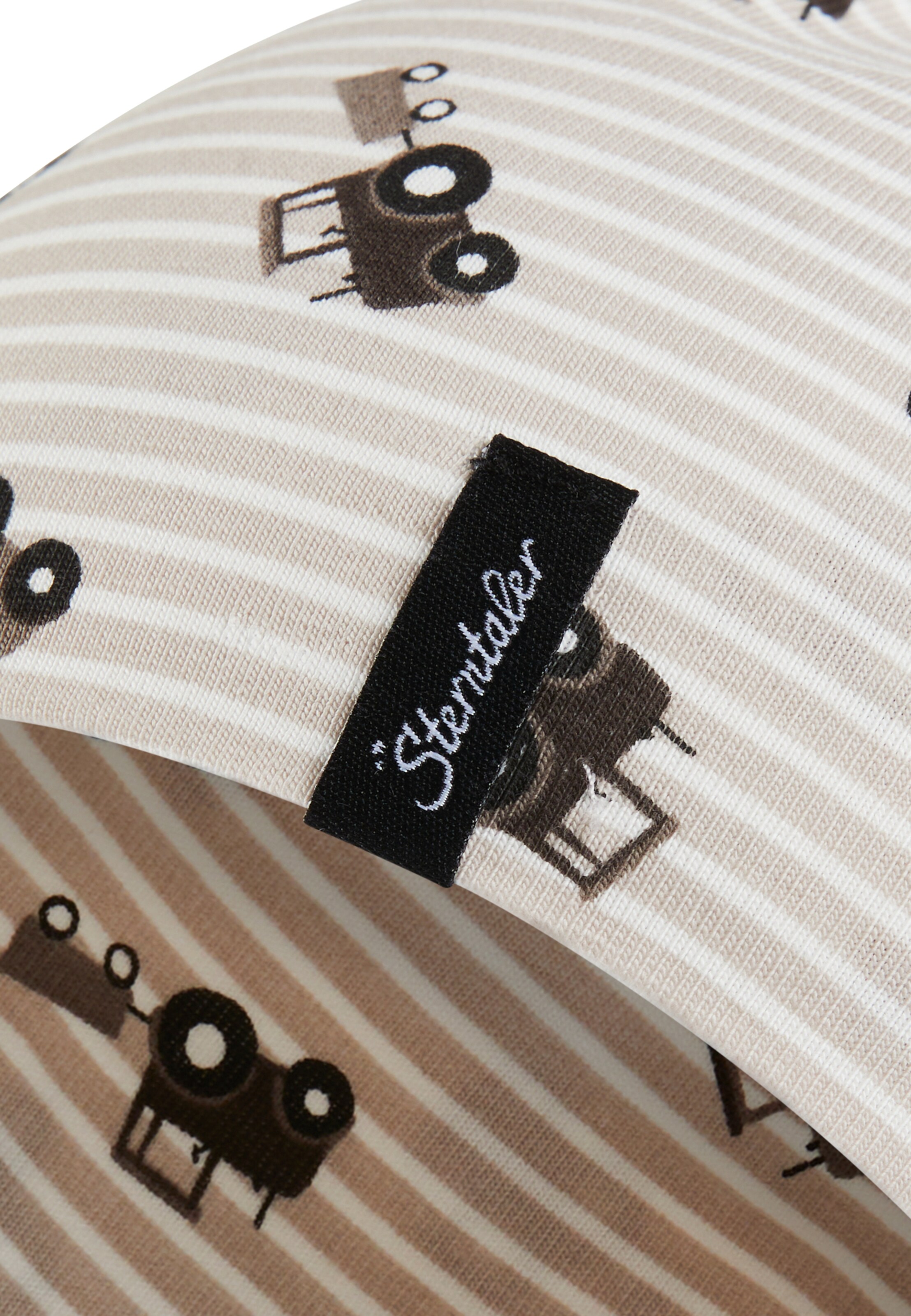 STERNTALER Beanie 'Traktoren' in Beige