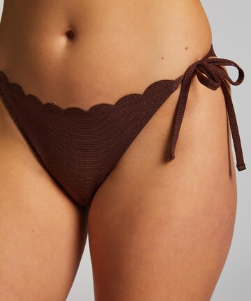 Hunkemöller Bikini Bottoms 'Scallop Lurex' in Brown