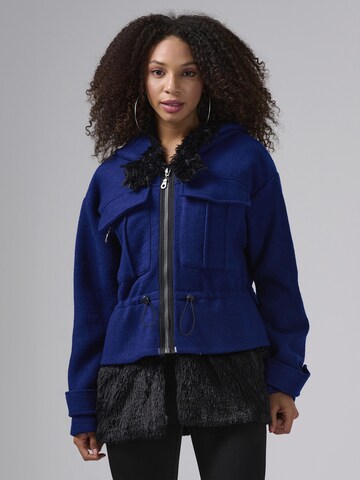 MISH Winterjacke 'Quintessa' in Blau: Vorderseite
