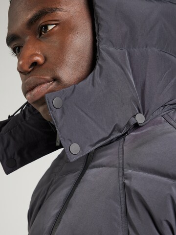 Veste d’hiver 'AIR' Jordan en gris