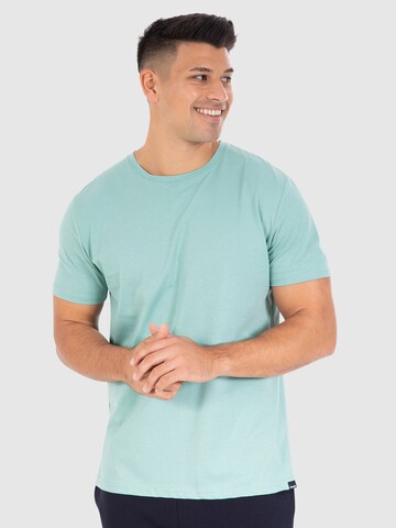 Smilodox T-Shirt 'Karry' in Grün: Vorderseite