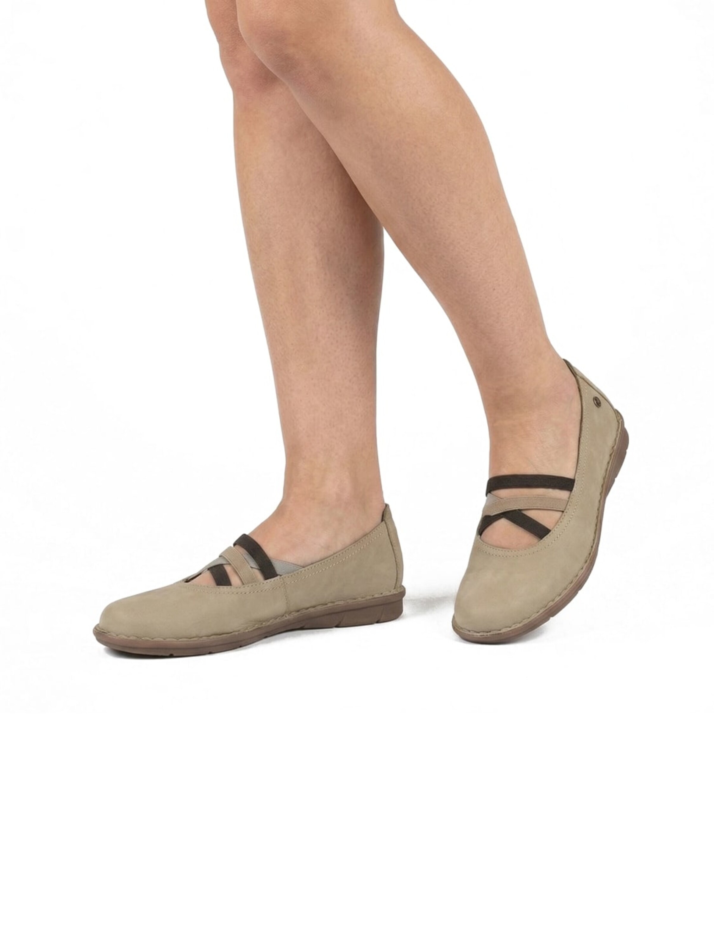 Maciejka Ballerina 'P6815-10/00-1' in Beige: voorkant