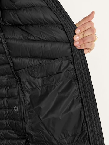 Cellbes of Sweden Übergangsjacke in Schwarz