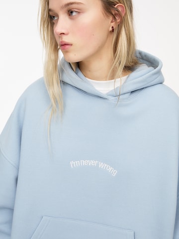 Pull&BearSweater majica - plava boja