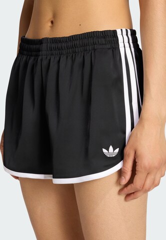 Loosefit Pantaloni 'Sprinter' di ADIDAS ORIGINALS in nero