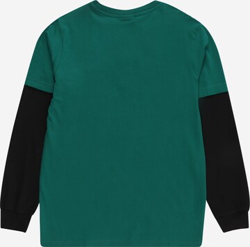Champion Authentic Athletic Apparel - Camiseta en verde